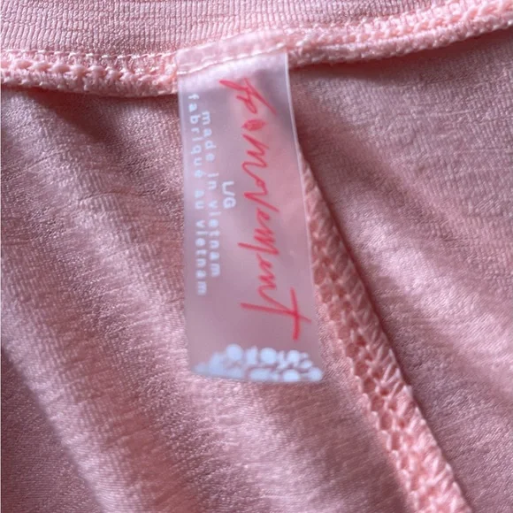 Free People Movement Morning Sun Tempo Tank Women’s L/Large - Picture 4 of 4